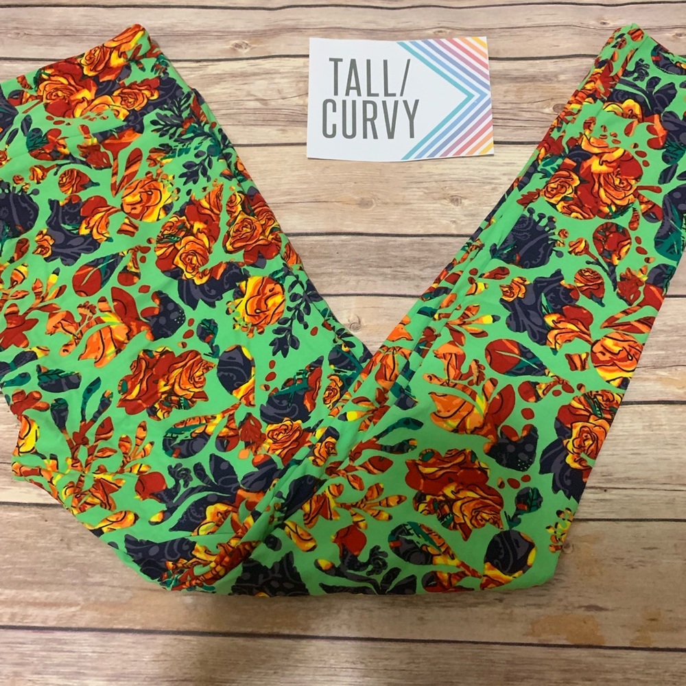 LuLaRoe Tall&Curvy Leggings